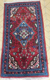 فروش فرش های دست بافت و ماشینی