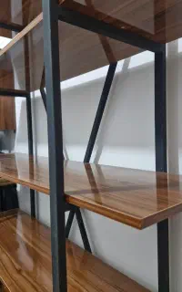استند فلزی