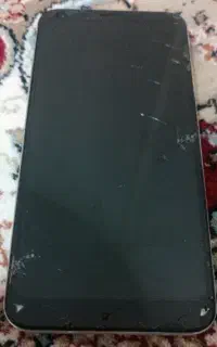 گوشی ال جی مدل Q6