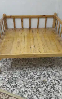 تخت سنتی چوب راش