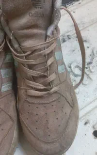 کفش آدیداس