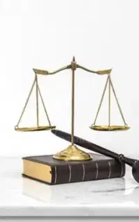 وکیل پایه یک دادگستری مشاورتنظیم قراردادها