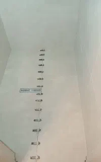 نیازمند کمکی کاشیکار