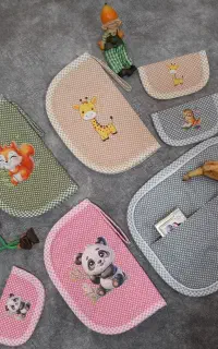 گالری بانوی مهر