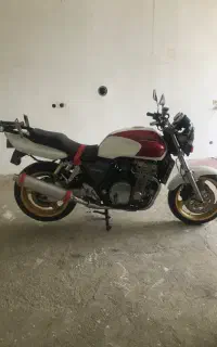 Cb1000