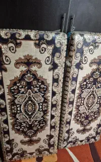 میز تلوزیون،ساعت، یک جفت پشتی نوی نو