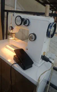 چرخ خیاطی مدل۲۶۰۰مارک ریکار