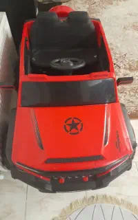 ماشین شارژی چهار موتوره دارای موزیکال بلوتوث خور