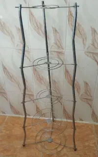 استند