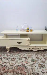 میز تلوزیون متحرک