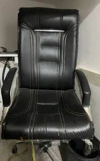 صندلی تمیز