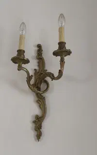 برنزی‌ها و برنز چوب