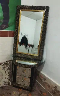 آیینه و کنسول