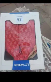 حوله تن پوش LCWkiki ترک قرمز آکبند سایز ۱۲۵