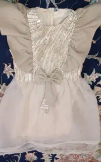 سه عدد لباس عروس بچگانه