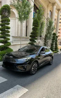 kmc EJ7 2023