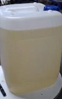 بیست لیتر روغن چرخ خیاطی ۲ت