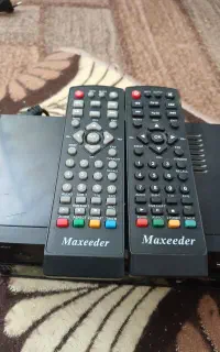 دوعدد گیرنده دیجیتال