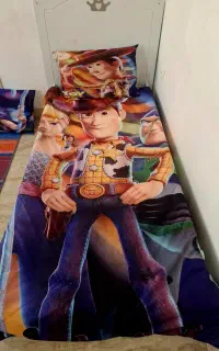 روتختی و فرشینه کودک طرح داستان اسباب بازی