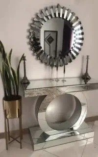 آینه و کنسول خورشیدی