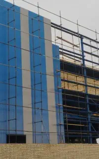 نصاب ساندویچ پنل، زیرسازی