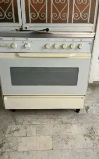 گاز و فر