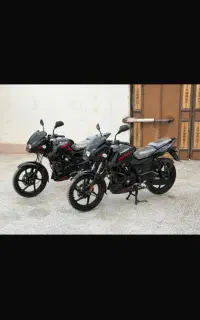 باجاج 150