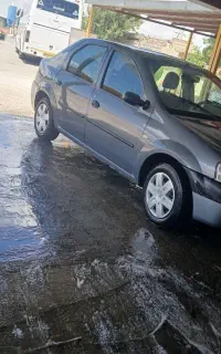 ال ۹۰ مدل ۸۸ لوگان E1 رنو
