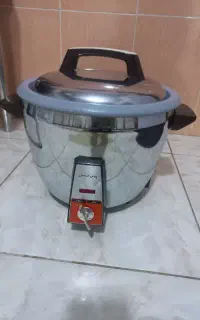 پلو‌پز  پارس خزر