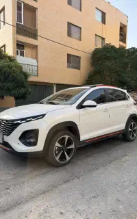 ایکس‌۳۳ کراس در حد نو ۸ تا کار