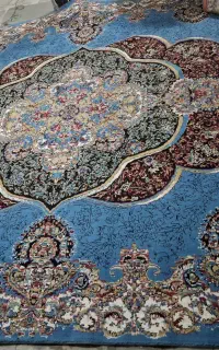 ۳عددفرش آبی ۷۰۰شانه‌ فقط دانه‌ ۸م