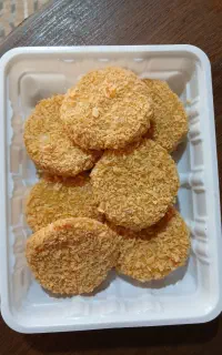 ناگت و کالباس مرغ
