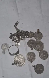 فروش چندتا سکه پهلوی و یک عدد سکه احمدشاه..