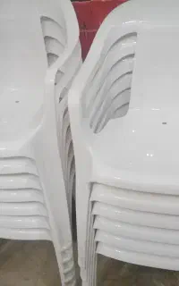 صندلی پلاستیکی دسته دار