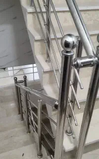 اجرای نرده استیل ساده و مهندسی