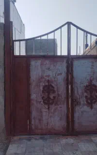 در پنجره