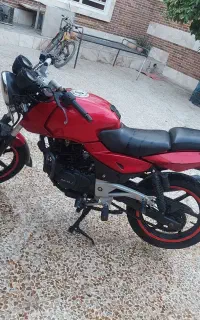 پالس باجاج180