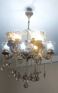 دو عدد لوستر ۶شاخه ۱۲شعله