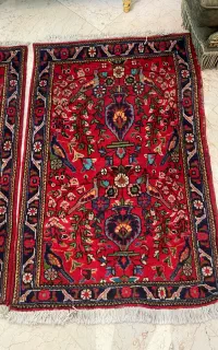 قالیچه دستبافت لاکی