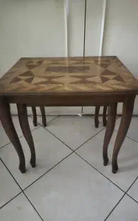 میز عسلی