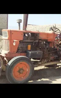 تراکتور رومانی مدل۶۵مدارک تکمیل باتیغ جلو