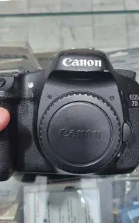 canon 7D BODY
