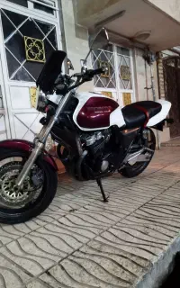 سی بی ۴۰۰هایپر زدیکس هندا