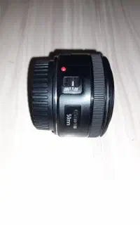 لنز ۵۰ فیکس اف 1.8 کارکرده تمیز و نو