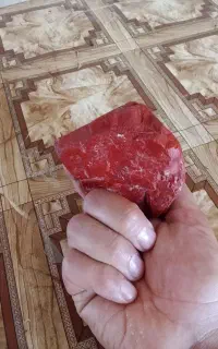 سنگ قیمتی ب بالاترین قیمت فروخته می‌شود