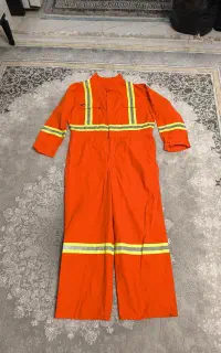 بیلرسوت یک تیکه کاورال
