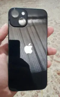 آیفون ۱۳ نرمال در حد نو