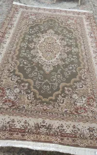 ۳عدد فرش ۶متری گردویی نگین مشهد،۵۰۰شانه