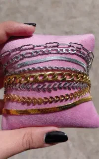 کالکشن دستبند های زنجیری ونکلیف بنگل