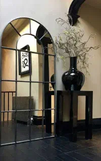نصب زیباترین ایینه و شیشه سکوریت با قیمتی عالی